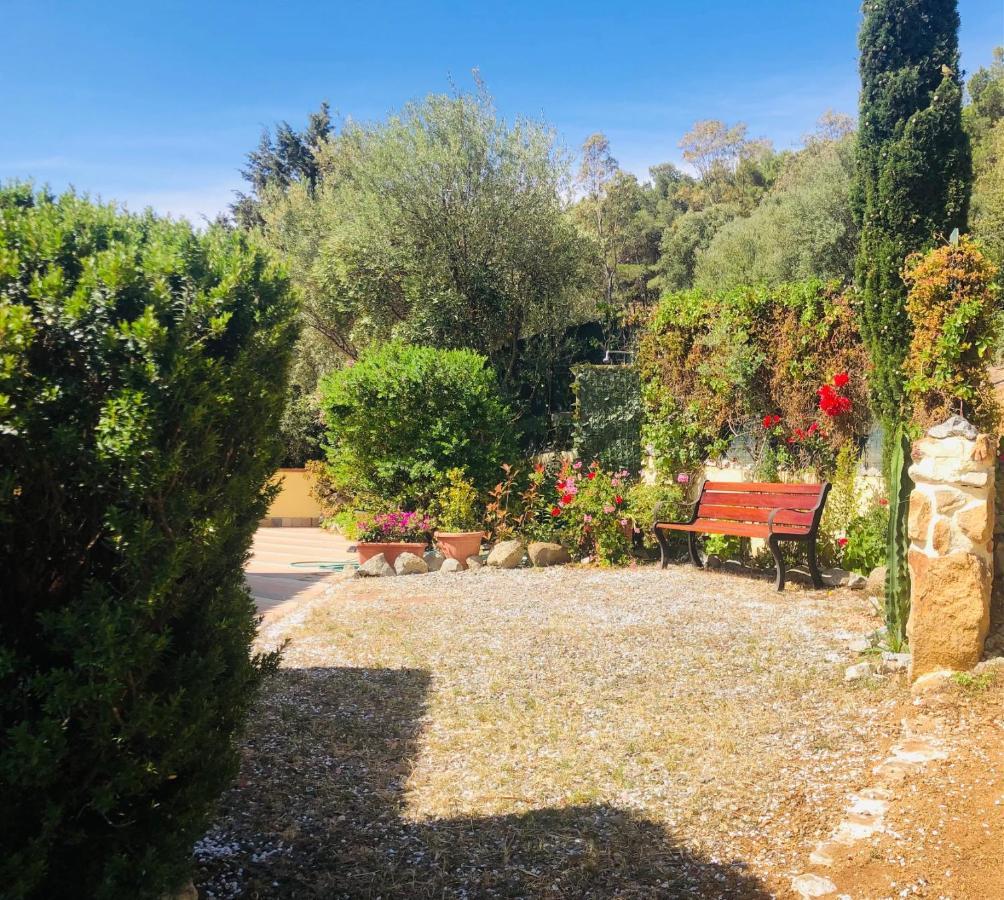 Beautiful Seaview Apartment In Wonderful Private Villa Gated 5 Mt From Beach - Property 150 Mt From Sea Solanas  Zewnętrze zdjęcie